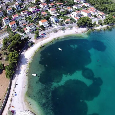 Appartement With Parking Space Mastrinka, Ciovo - 24035